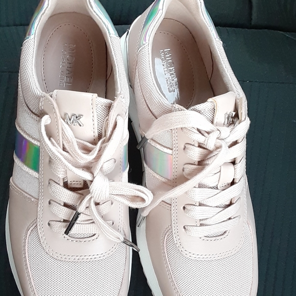Michael Kors Leather Tennis Shoes - Size 6 - Picture 2 of 4